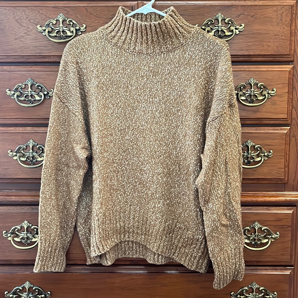 H&M - Oversized Sweater